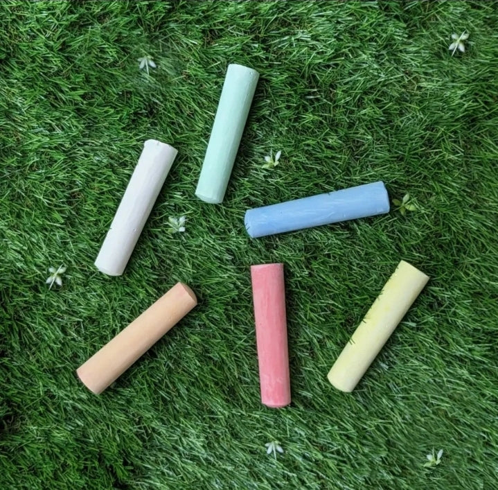 Chunky outdoor chalk